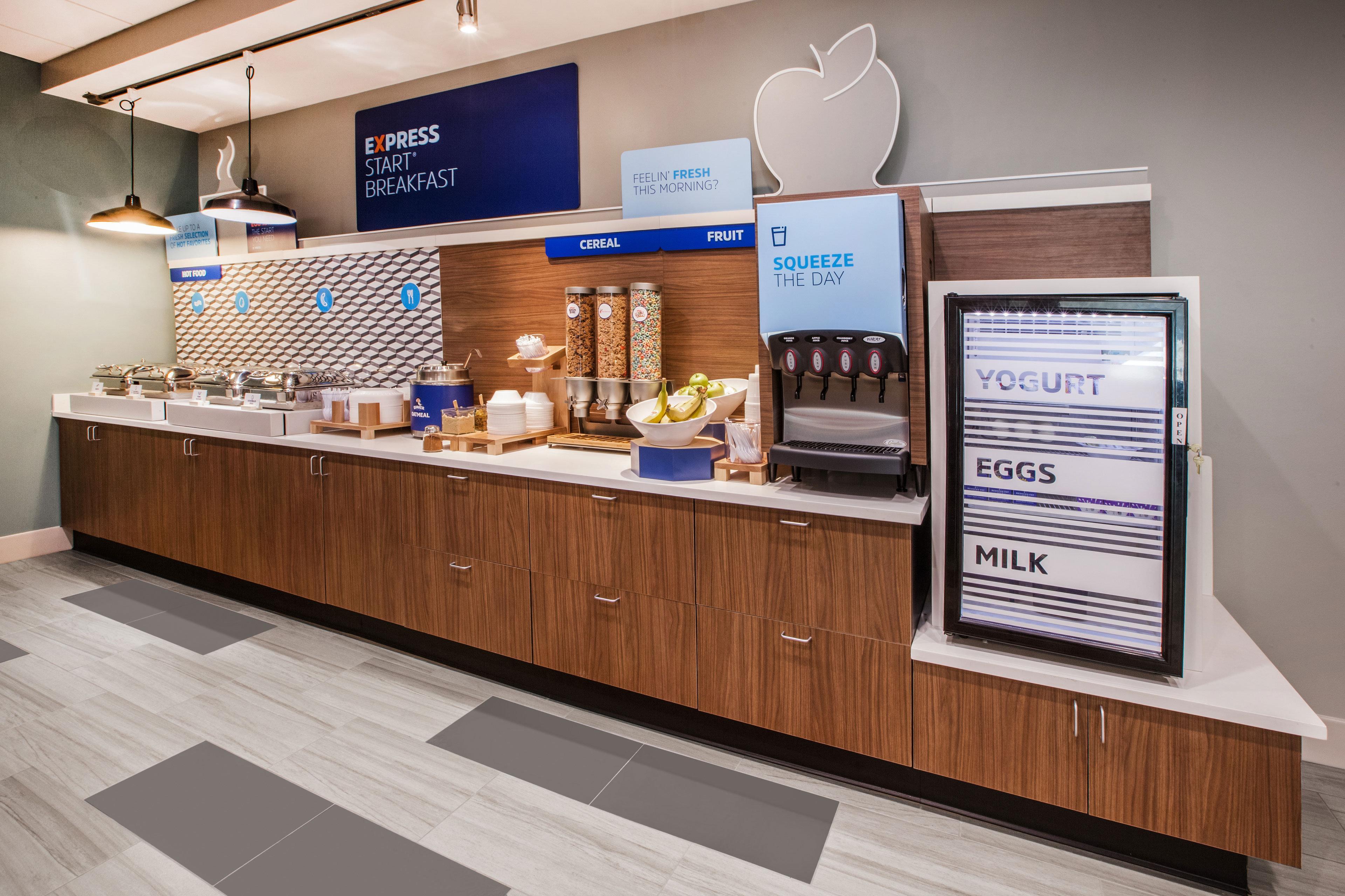 Holiday Inn Express & Suites Salisbury By Ihg Екстериор снимка
