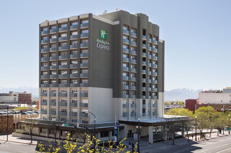 Holiday Inn Express & Suites Salisbury By Ihg Екстериор снимка